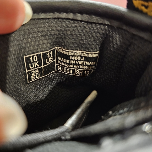 Dr. Martens Delaney Black Lace Up Side Zip Boot Kids Size 11 - Picture 6 of 9